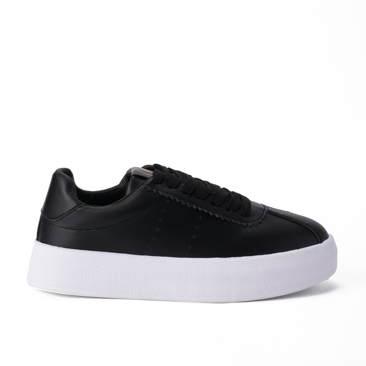 Brava Black Fusion Sneaker