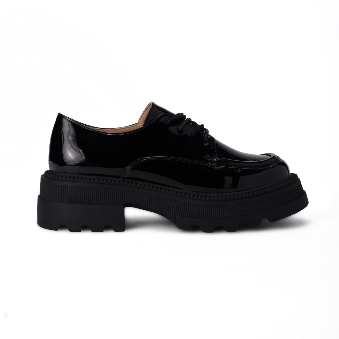 Brava Black Verne Laced Up Shoes