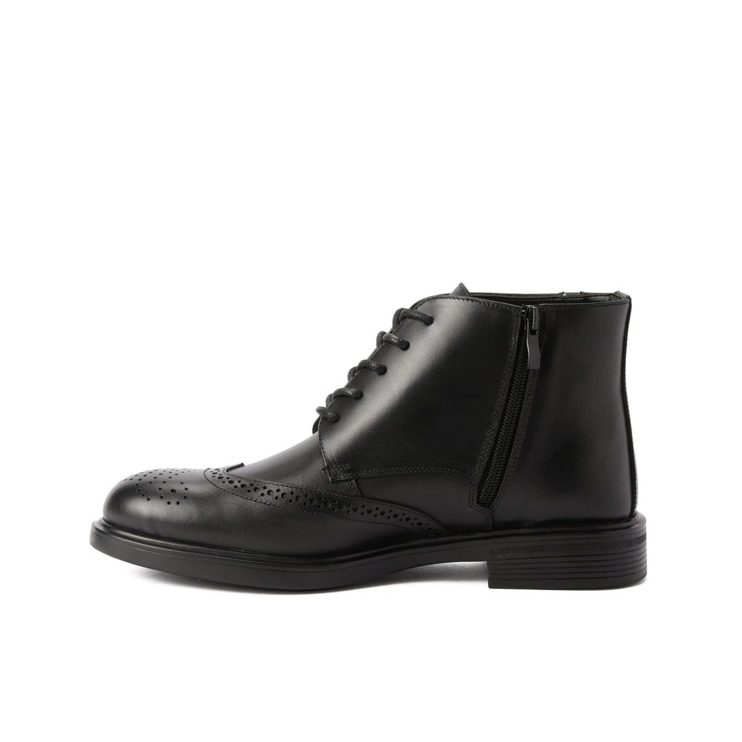 Brava Veldt Black Leather Half Boot