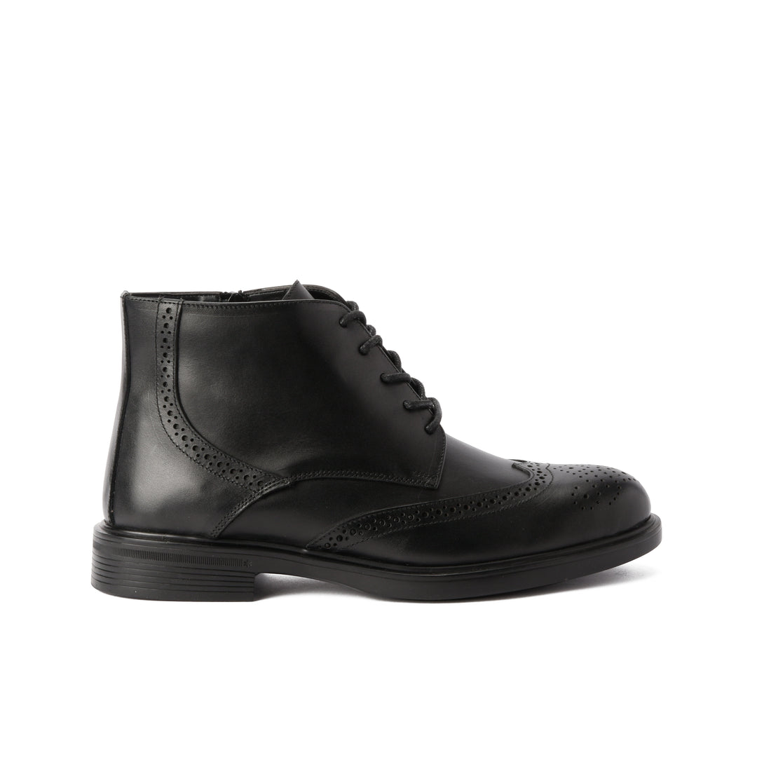 Brava Veldt Black Leather Half Boot