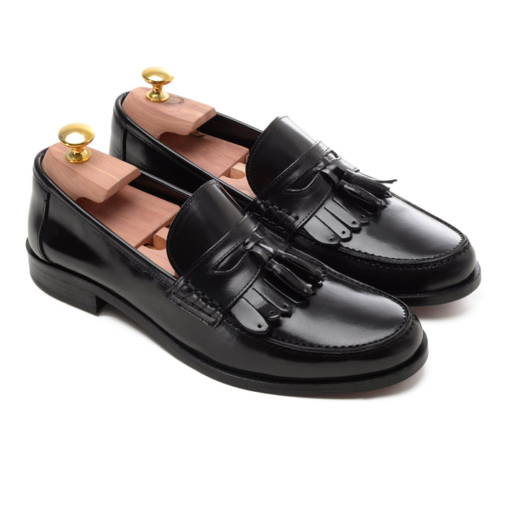 Brava Black Tasseled Loafer