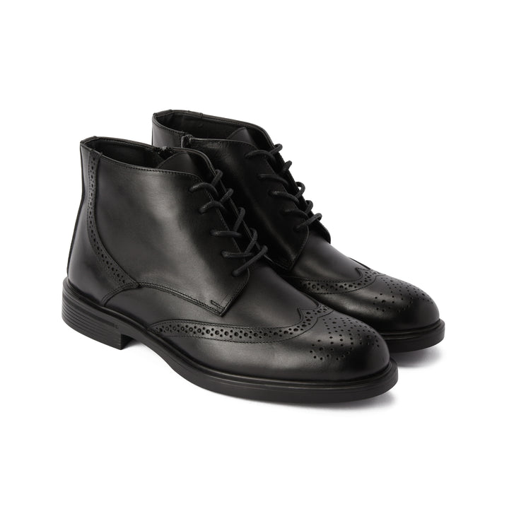 Brava Veldt Black Leather Half Boot