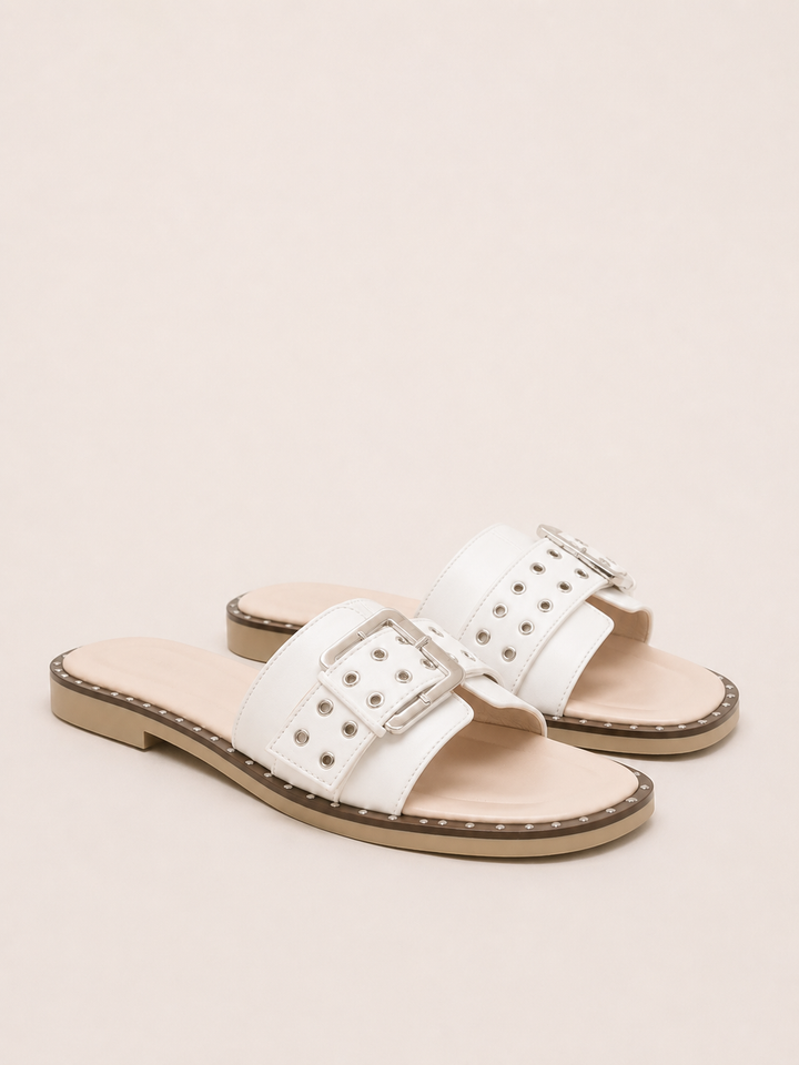 Brava Valeria Buckle Slides- White