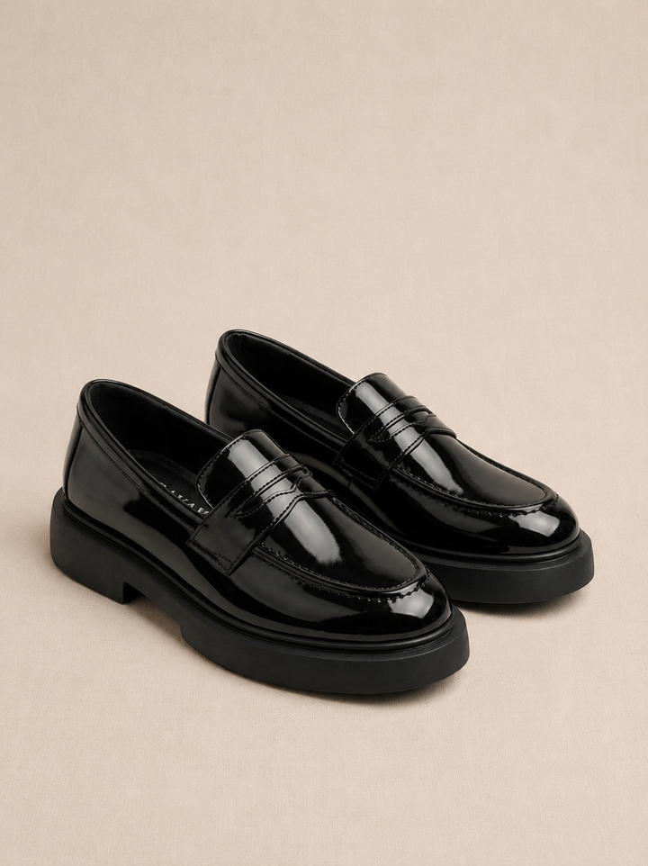 Brava Valen Loafers- Black Verne