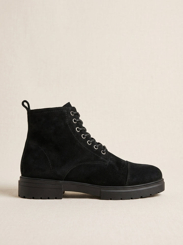 Brava Sterling Suede Boots- Black