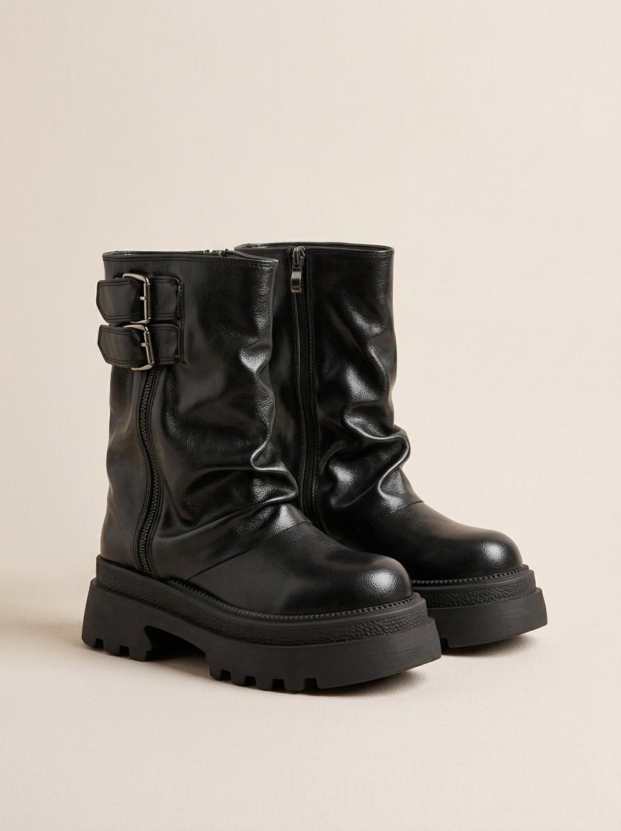 Brava Terra Buckle Boot- Black