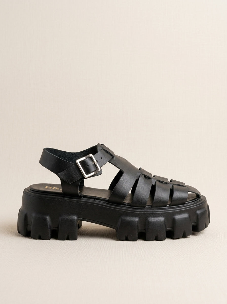 Brava Sienna Fisherman Sandals- Black