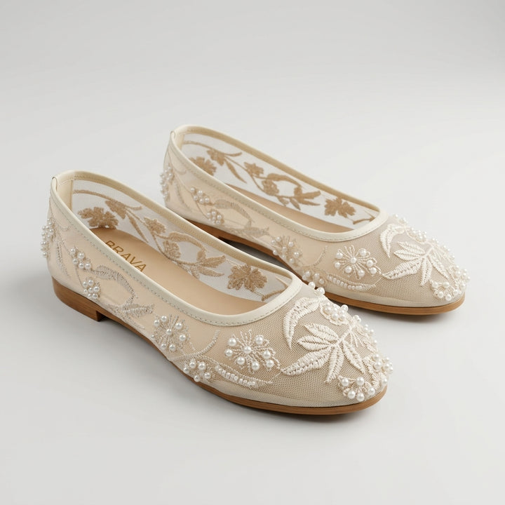 Brava Élan Lace Ballet Flats- Beige
