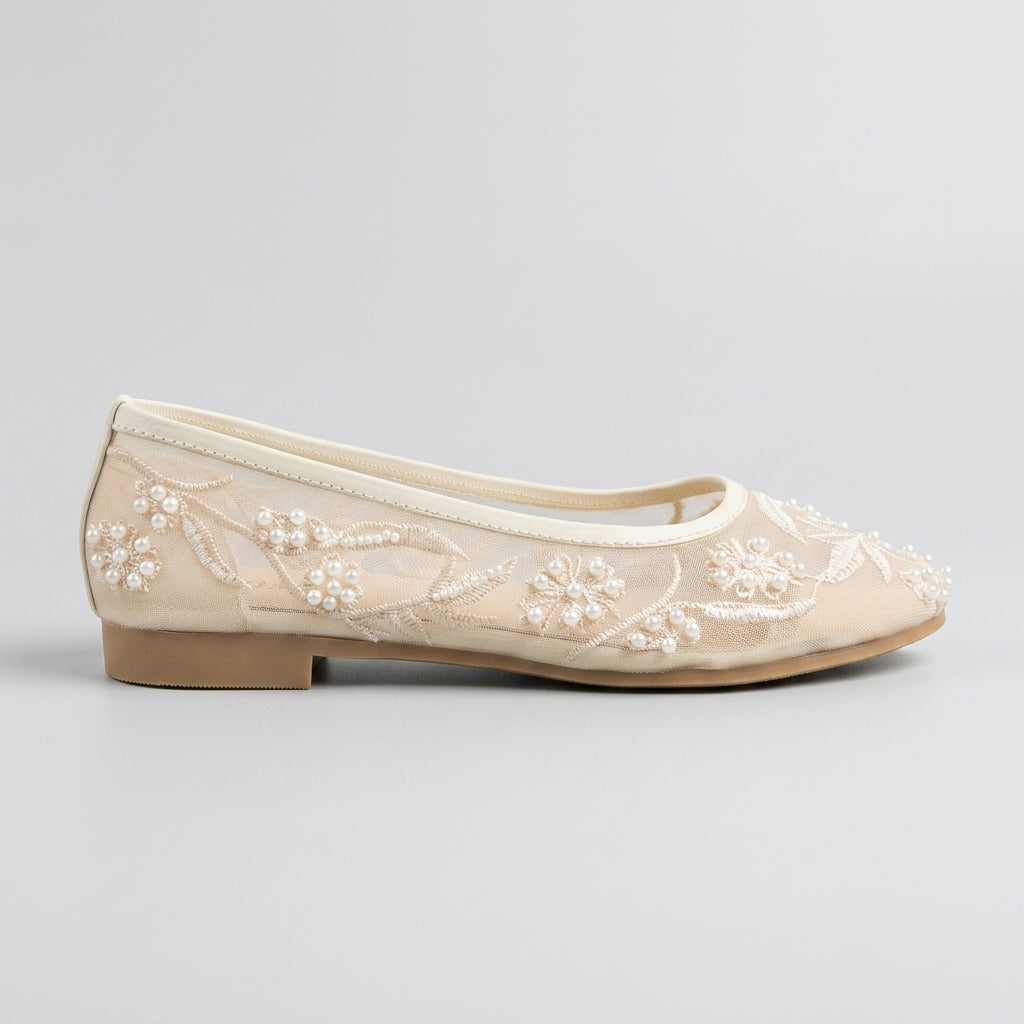 Brava Élan Lace Ballet Flats- Beige