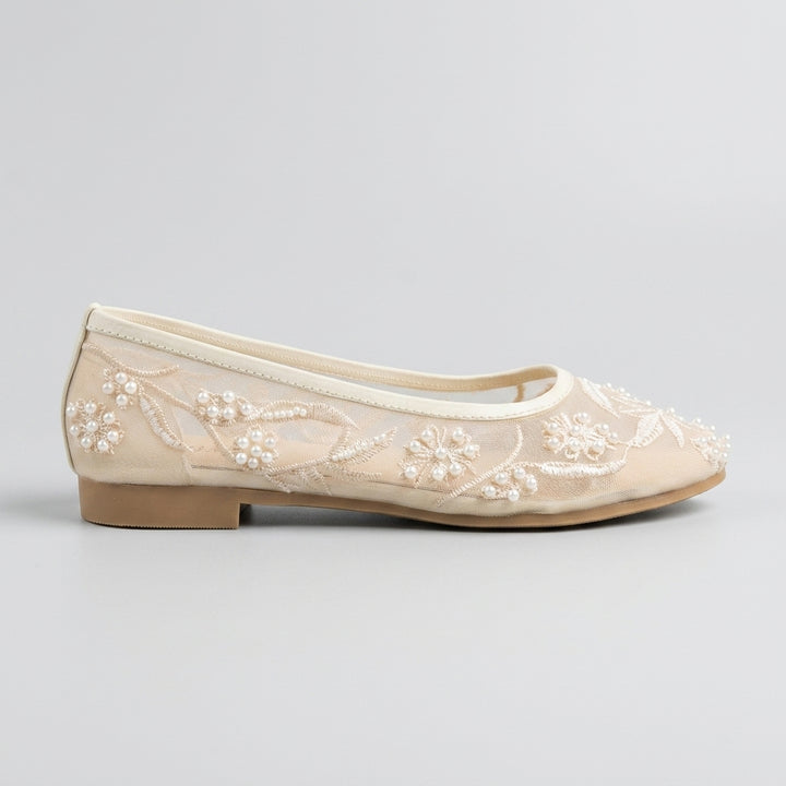 Brava Élan Lace Ballet Flats- Beige
