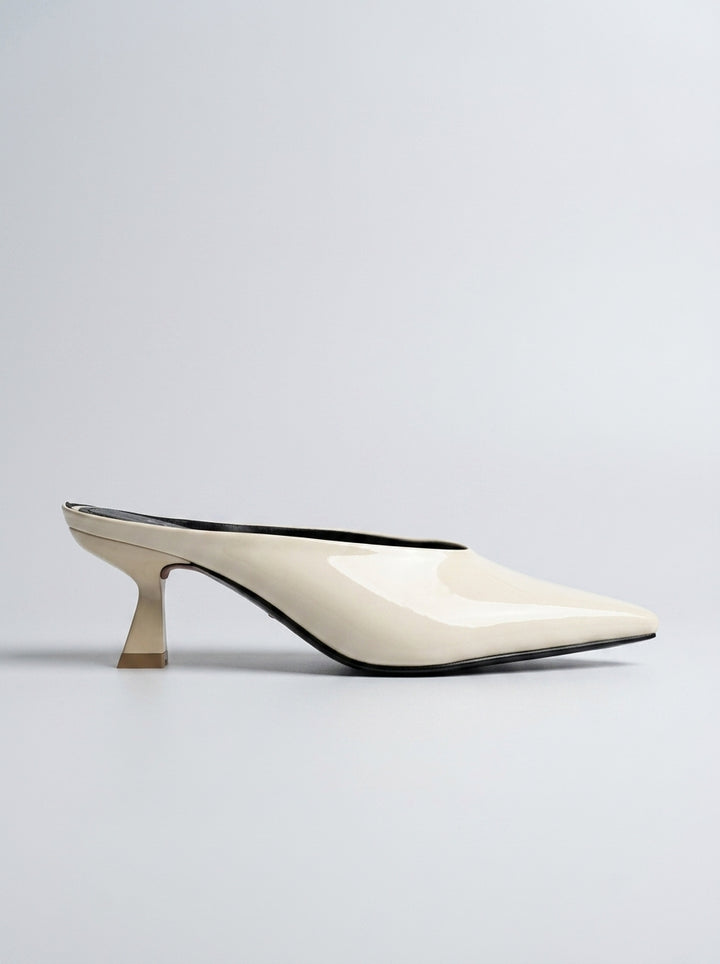 Brava Scarlett Mules- Beige